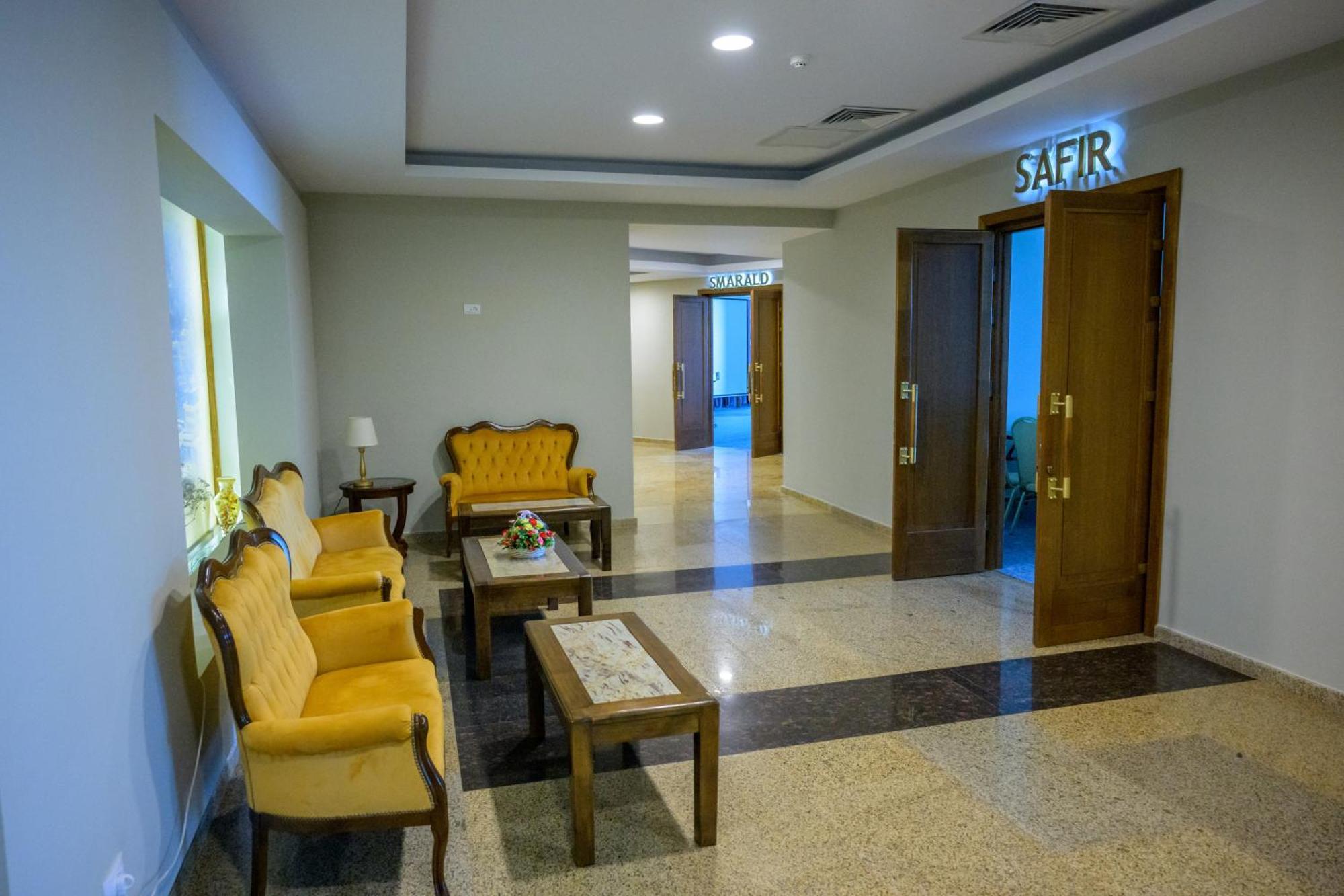Hotel Esplanada Tulcea Bagian luar foto