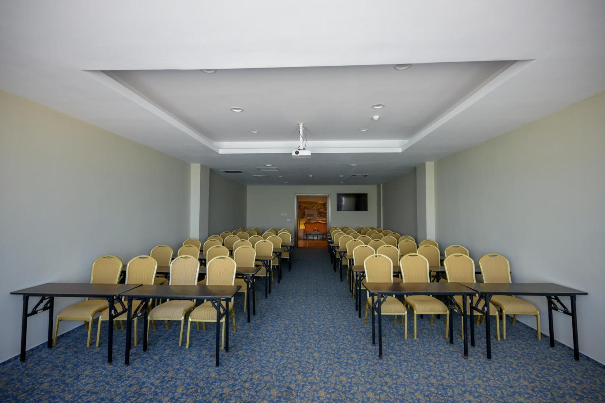 Hotel Esplanada Tulcea Bagian luar foto
