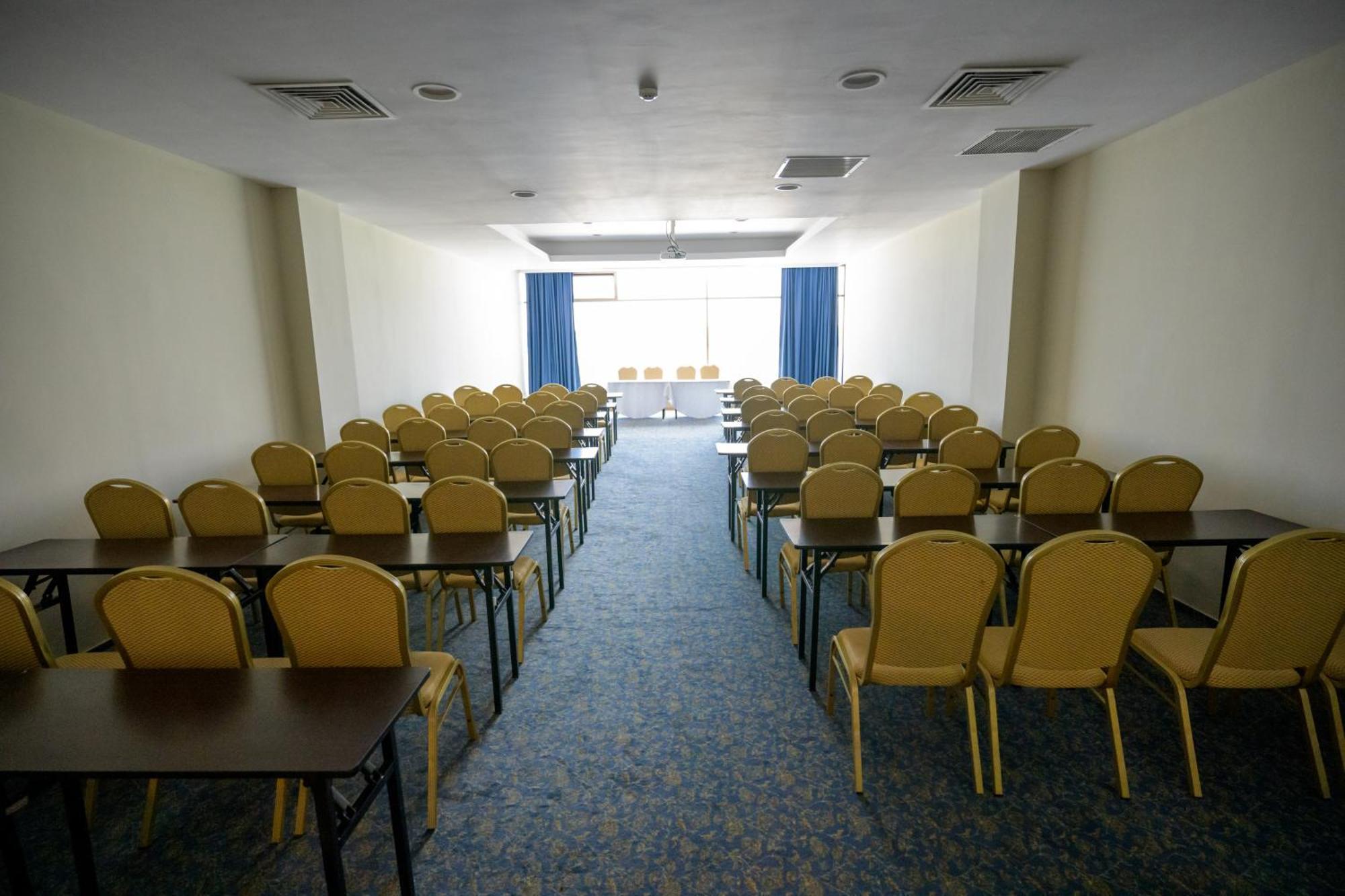 Hotel Esplanada Tulcea Bagian luar foto
