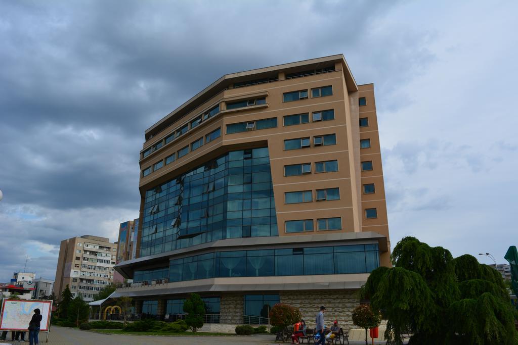 Hotel Esplanada Tulcea Bagian luar foto